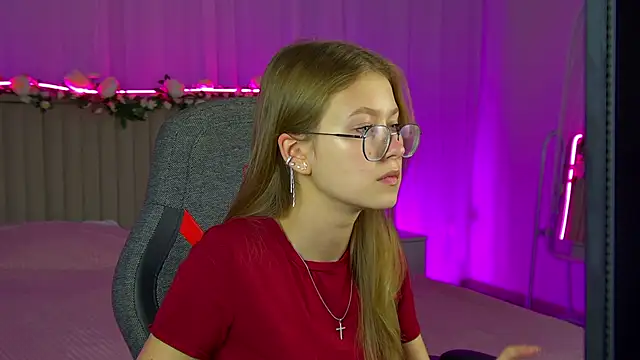 EveMundie online show from 09.11.25