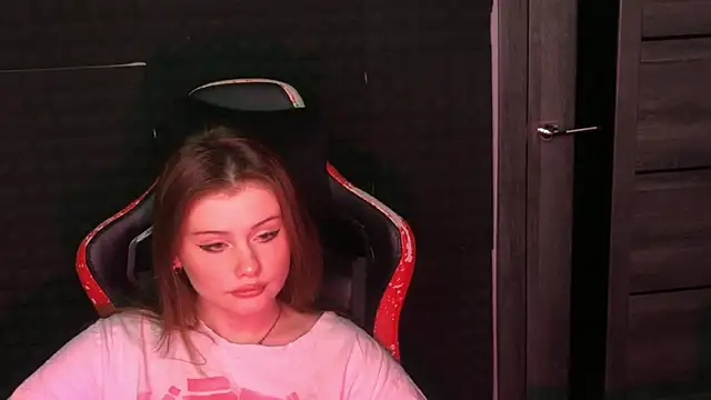 baby Milaaaaaaa online show from 02.22.25