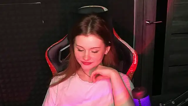 baby Milaaaaaaa online show from 02.26.25