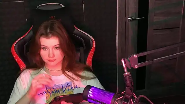 baby Milaaaaaaa online show from 03.04.25