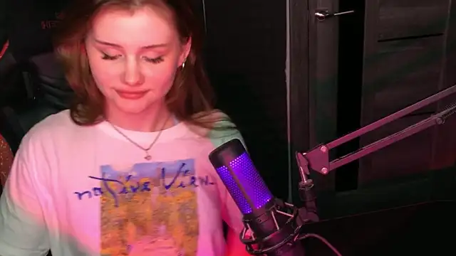 baby Milaaaaaaa online show from 03.06.25