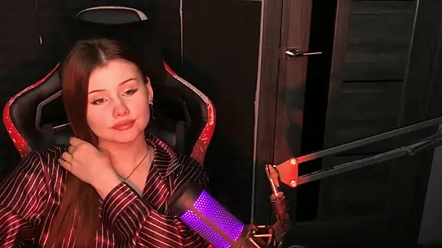 baby Milaaaaaaa online show from 03.06.25