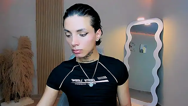 Snapshot of nilam_valker chatting on 07.15.26 nilam valker online show from 07.15.26