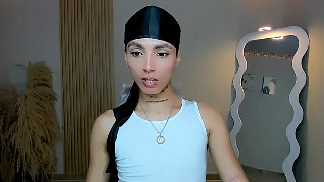 Snapshot of nilam_valker chatting on 07.25.26 nilam valker online show from 07.25.26