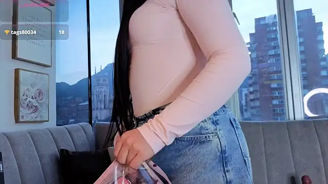 Snapshot of Ivanna_West chatting on 02.09.26 Ivanna West online show from 02.09.26