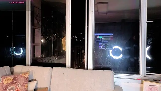 Snapshot of Ivanna_West chatting on 02.10.26 Ivanna West online show from 02.10.26