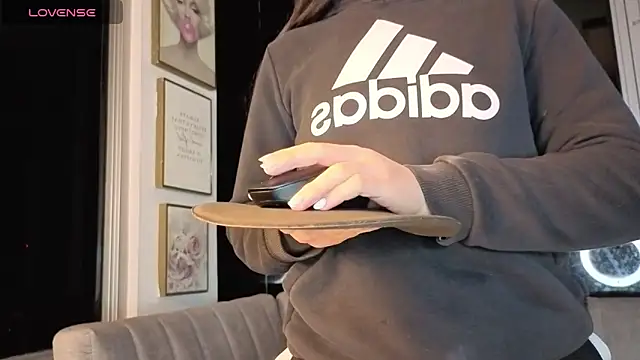 Snapshot of Ivanna_West chatting on 02.25.26 Ivanna West online show from 02.25.26