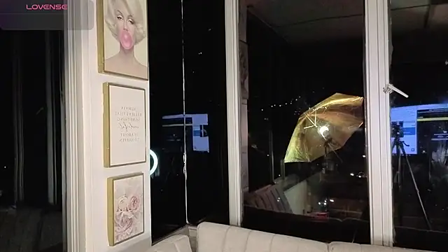 Snapshot of Ivanna_West chatting on 02.26.26 Ivanna West online show from 02.26.26