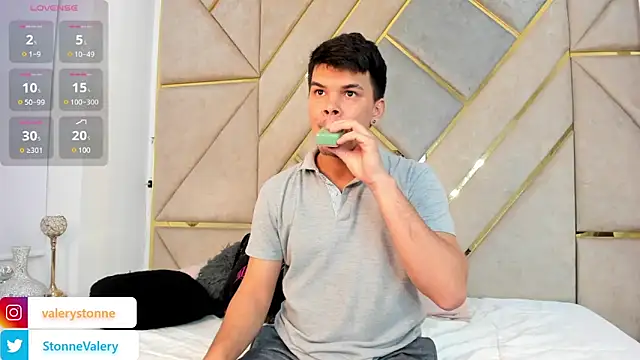 ValeryandMarcel online show from 03.08.25