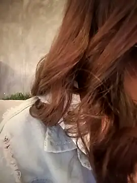 EmmaSulivan online show from 11.26.25