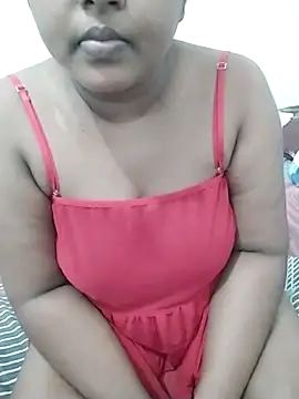 Snapshot of SLbeaty chatting on 10.11.25 SLbeaty online show from 10.11.25