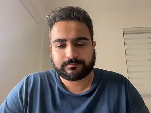 Snapshot of indian_thonger chatting on 11.30.25 indian thonger online show from 11.30.25