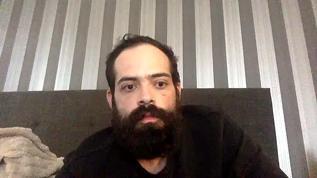 guccititi online show from 09.26.25