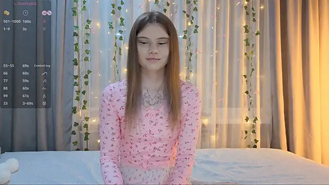 CarolinePepper online show from 02.13.26