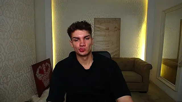 MaxKaiden online show from 10.02.25