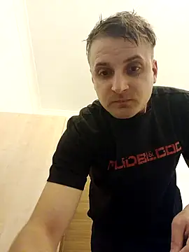 Snapshot of Eusuntnoulgigolo chatting on 02.04.26 Eusuntnoulgigolo online show from 02.04.26