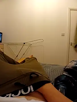 Snapshot of Eusuntnoulgigolo chatting on 02.06.26 Eusuntnoulgigolo online show from 02.06.26