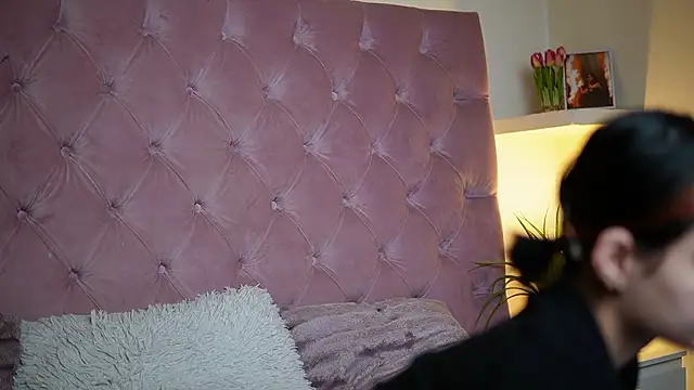 MaiaMini online show from 03.06.26