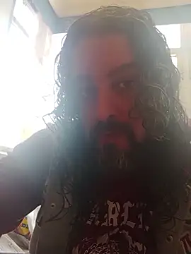Snapshot of serpensy chatting on 05.16.26 serpensy online show from 05.16.26