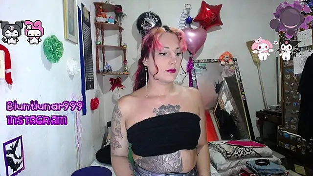 purplekattlyn online show from 02.22.25