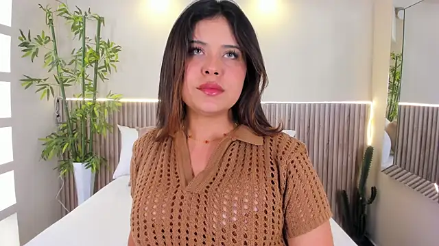 Snapshot of GeorginaReyes chatting on 06.25.26 GeorginaReyes online show from 06.25.26