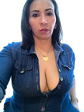 Mrsvictoriaaa online show from 10.01.25