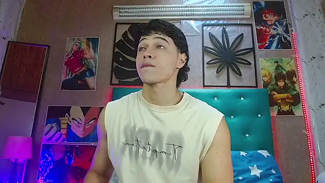 LiamAndrewzz online show from 11.26.25