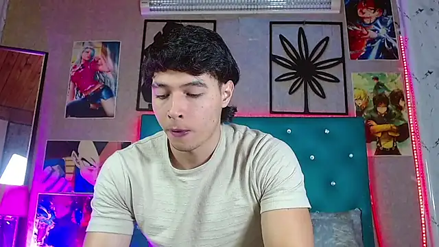 Snapshot of LiamAndrewzz chatting on 05.16.26 LiamAndrewzz online show from 05.16.26