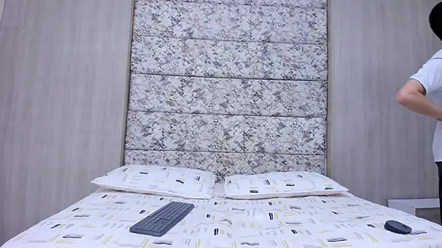 frank jhonsson online show from 02.19.26