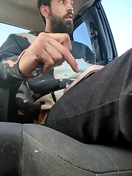 Snapshot of QueenM3 chatting on 11.02.25 QueenM3 online show from 11.02.25