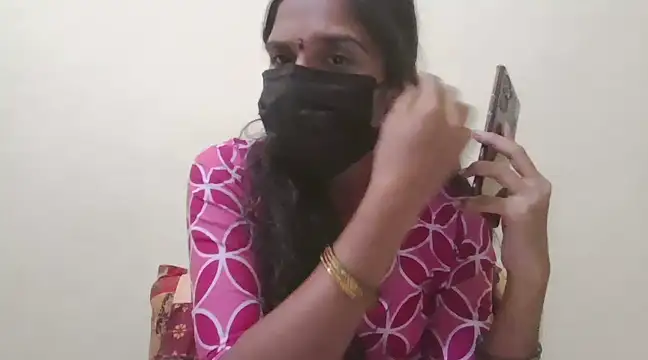 Snapshot of cutee_telugu chatting on 03.15.25 cutee telugu online show from 03.15.25