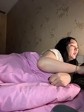 Naughtbaby 2025 online show from 02.15.26