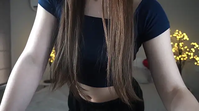 Snapshot of PaigePrado chatting on 03.09.25 PaigePrado online show from 03.09.25