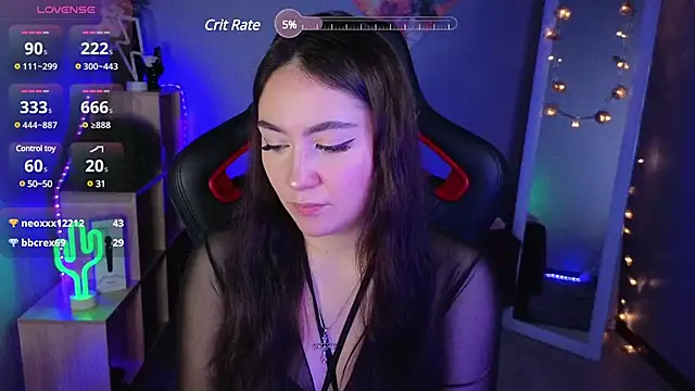 Snapshot of AshleySkott_ chatting on 03.18.25 AshleySkott online show from 03.18.25