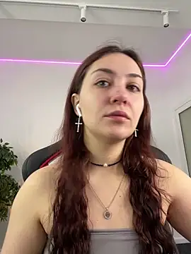 Snapshot of AshleySkott_ chatting on 09.29.25 AshleySkott online show from 09.29.25