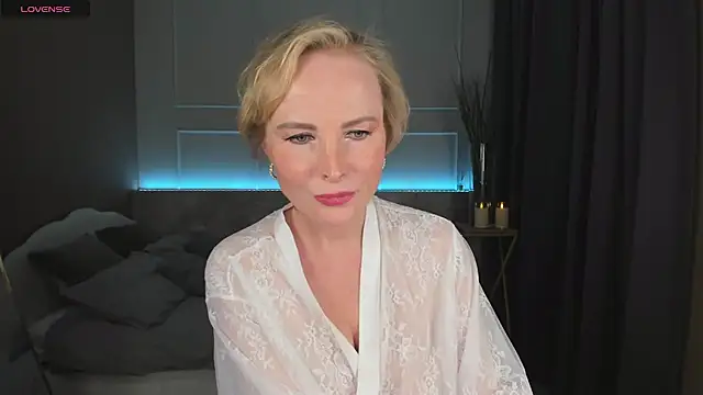 Sandra Kind online show from 02.22.25