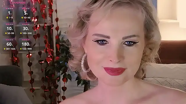 Snapshot of Sandra_Kind chatting on 02.19.26 Sandra Kind online show from 02.19.26