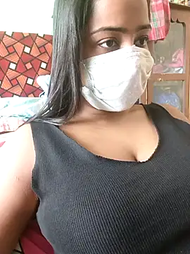 COZY ROZI online show from 10.18.25