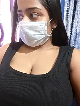 COZY ROZI online show from 11.02.25