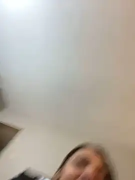 Snapshot of PersianCream77 chatting on 02.18.25 PersianCream77 online show from 02.18.25