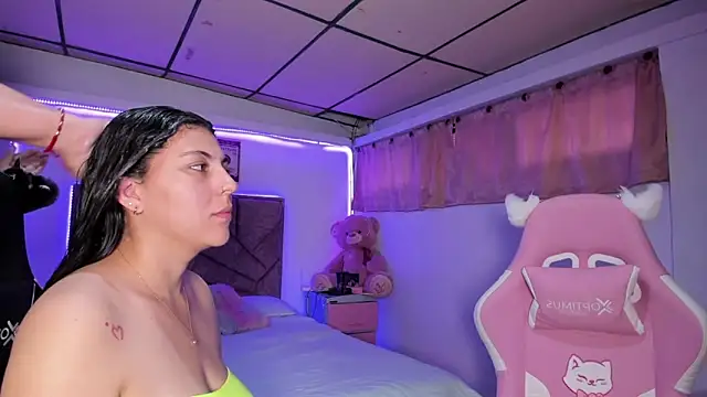 Cristal Smith20 online show from 04.10.26