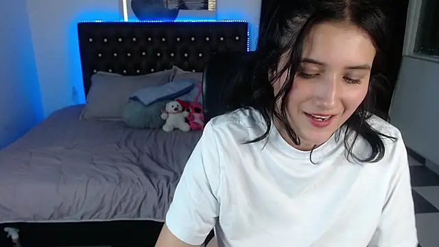 amy royale online show from 02.26.25