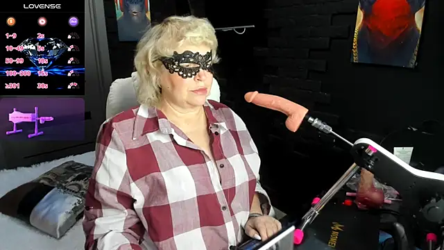 LaylaLayla7 online show from 12.19.25