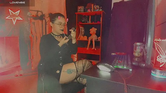 OnyxDiosaGotica online show from 10.12.25