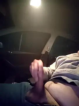 Snapshot of uncutalyxOF chatting on 02.22.25 uncutalyxOF online show from 02.22.25