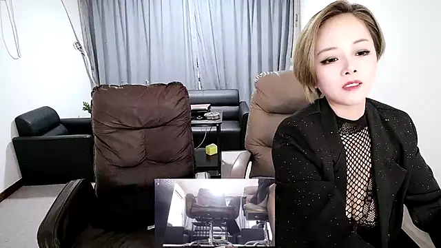 beira-01 online show from 11.11.25