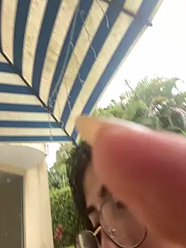 Snapshot of Alice_surprise chatting on 03.06.25 Alice surprise online show from 03.06.25