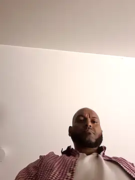 Snapshot of Mrnutella chatting on 02.19.25 Mrnutella online show from 02.19.25