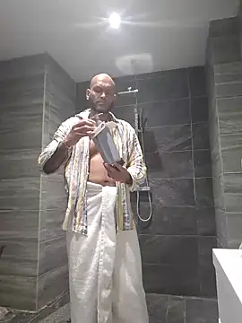 Snapshot of Mrnutella chatting on 03.18.25 Mrnutella online show from 03.18.25