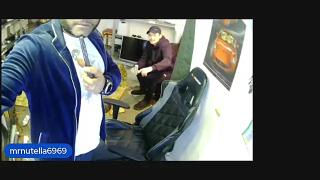 Snapshot of Mrnutella chatting on 11.03.25 Mrnutella online show from 11.03.25